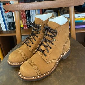 Brand New RED WING Women’s Iron Ranger 5.5